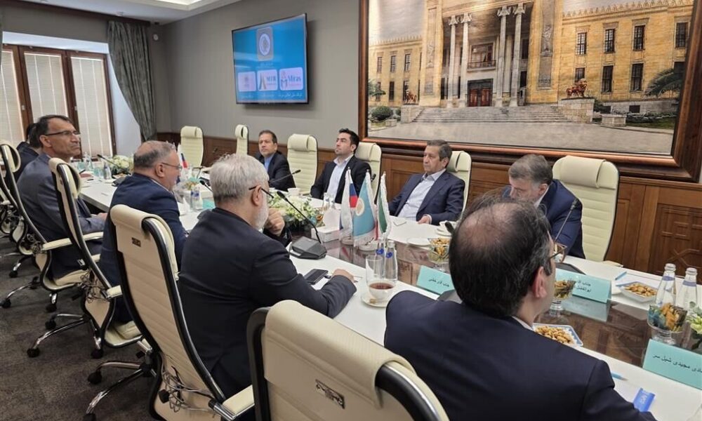 تأکید رئیس کل بانک مرکزی بر تقویت کریدور شمال و توسعه تأمین مالی تجارت ایران و روسیه تأکید رئیس کل بانک مرکزی بر تقویت کریدور شمال و توسعه تأمین مالی تجارت ایران و روسیه