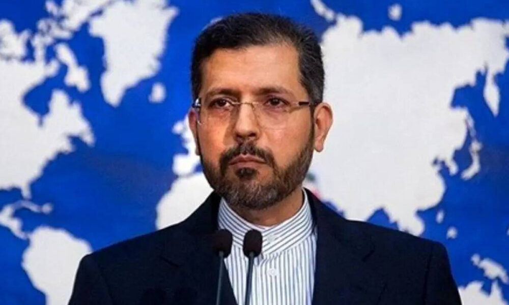 خطیب زاده: در تنگه هرمز حق قانونی داریم/دارایی‌های ایران باید آزاد شود