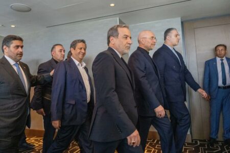 هیئت ایران محل مذاکرات سوئیس را به مقصد تهران ترک کرد