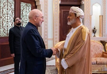 قالیباف با سلطان عمان دیدار کرد