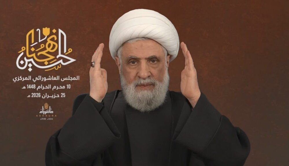 عاشورا نماد تاریخی فداکاری و ایستادگی در برابر طاغوت است
