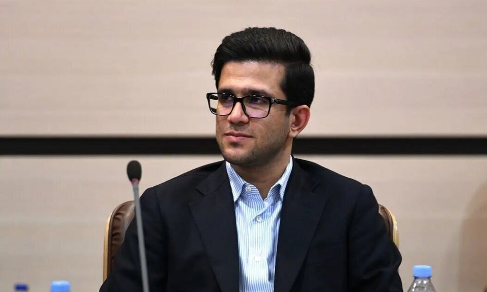 تأمین پایدار سوخت ناوگان هوایی و زمینی برای مراسم تشییع رهبر شهید تأمین پایدار سوخت ناوگان هوایی و زمینی برای مراسم تشییع رهبر شهید