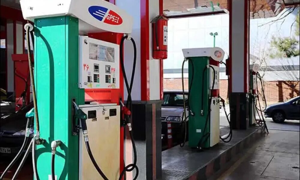 محدودیت‌های عرضه سوخت با کارت هوشمند در ایام تشییع رهبر شهید برداشته شد
