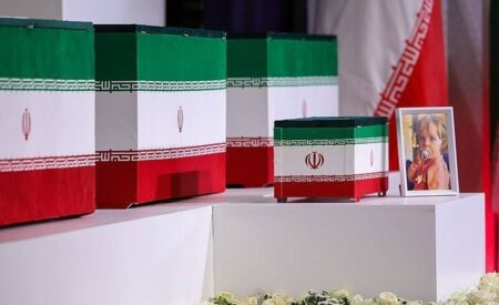 انتشار نسخه موسیقایی نوحه «باید برخاست» در آستانه تشییع رهبر شهید انتشار نسخه موسیقایی نوحه «باید برخاست» در آستانه تشییع رهبر شهید