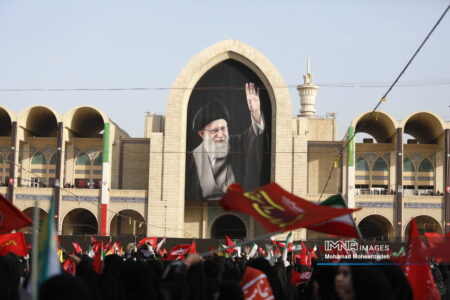 الاخبار: آیت‌الله خامنه‌ای چگونه مانع سقوط ایران شد؟