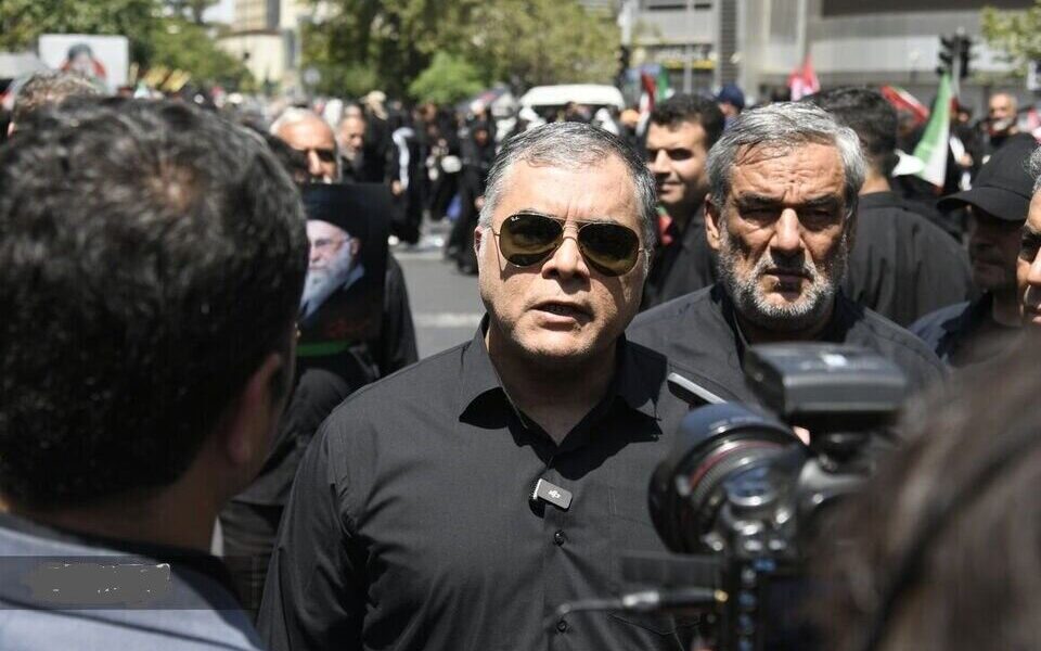 وزیر نفت: رهبر شهید تا پای جان برای اعتلای کشور ایستادند