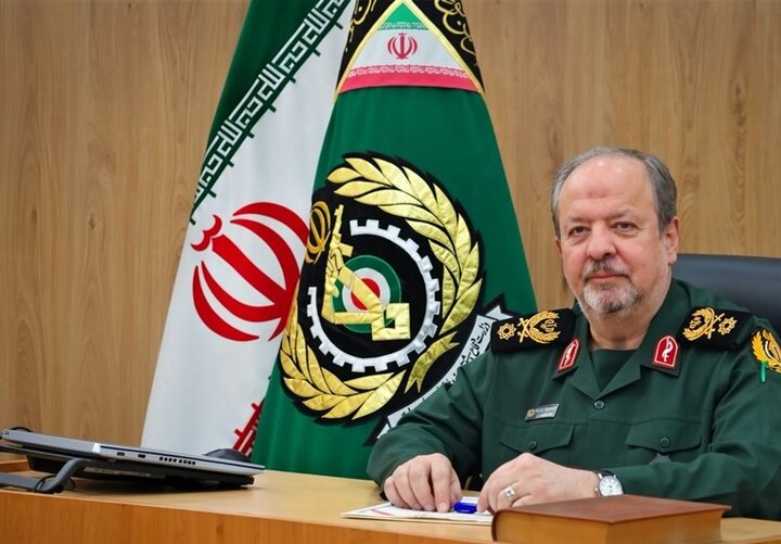 خطوط تولید تجهیزات نظامی را در شرایط جنگی فعال نگه داشتیم
