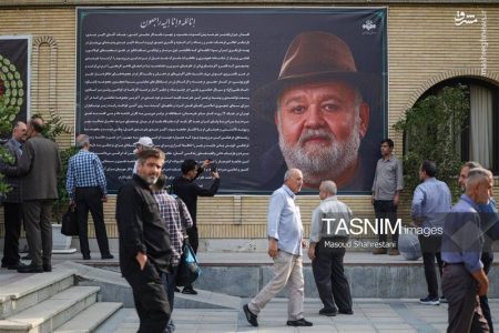 عکس/ مراسم ختم مرحوم اکبر عبدی در مسجد بلال