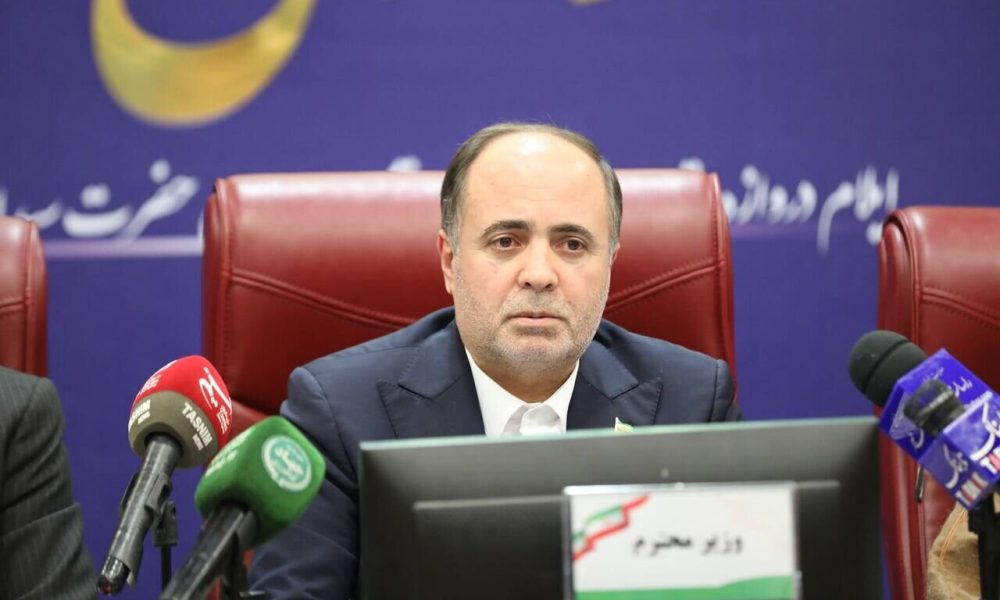 اتاق اصناف کشاورزی در مقابله با گران فروشی و احتکار نقش آفرین باشند