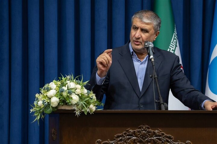 از عفو و تخفیف مجازات بیش از ۲۵۰۰ محکوم تا پاسخ دریادار ایرانی به گزافهگویی ترامپ