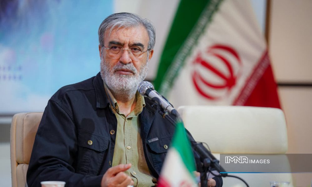 جهان بین حجویات ترامپ و موضع مقتدرانه ایران داوری خواهد کرد