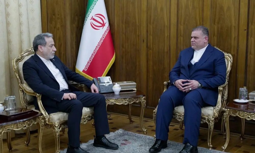 دیدار سرکنسول جدید ایران در کازان روسیه با وزیر امور خارجه