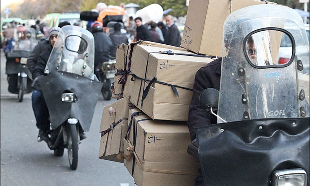 ماجرای صدها هزار پیک ناشناس در تهران