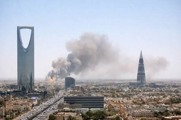 حمله پهپادی و صدای انفجار در پایتخت عربستان - خبرگزاری مهر | اخبار ایران و جهان | Mehr News Agency