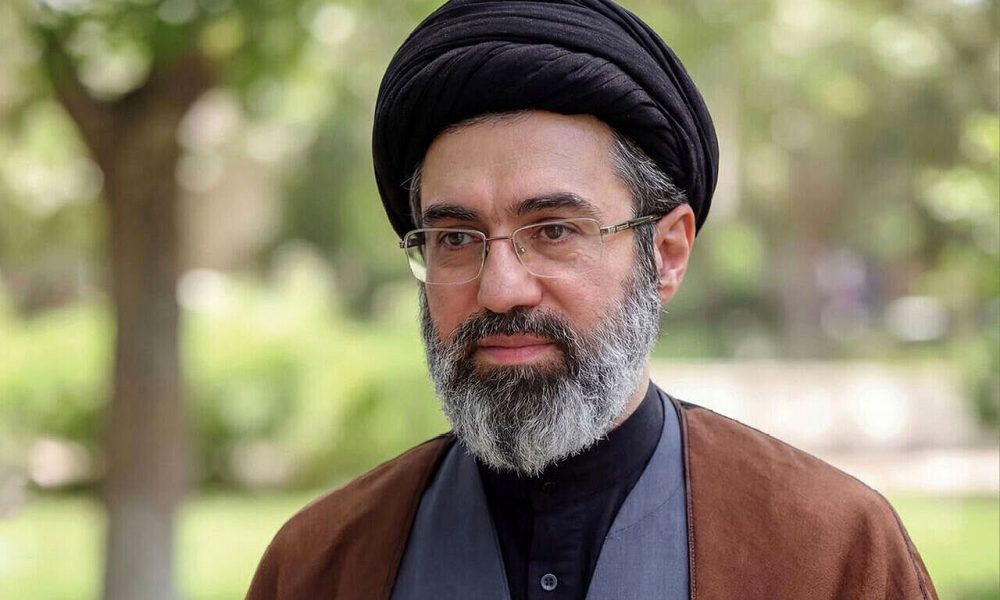 انتشار نکات معنوی برگرفته از درس های مقام معظم رهبری