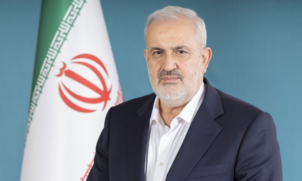 وزیر نیرو: توسعه صنعت برق ایران در مسیر درست قرار دارد